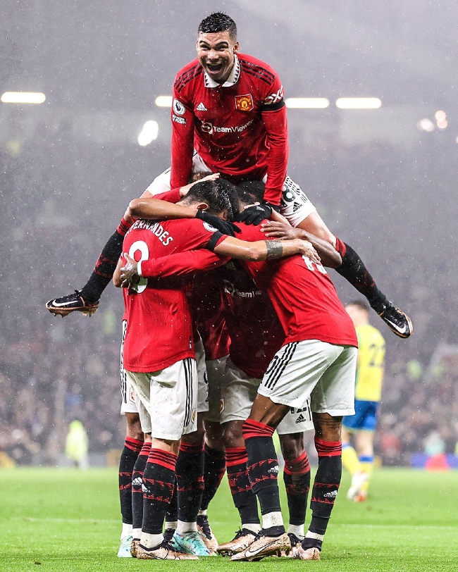 他强调团结 他强调团结