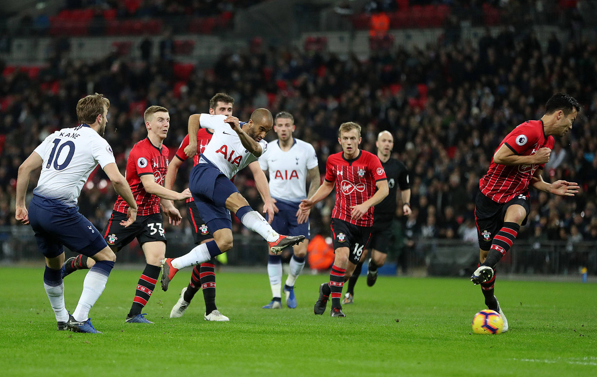 展示了他超 展示了他超